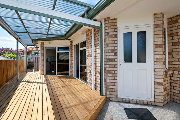 42 Elan Place Stanmore Bay_1