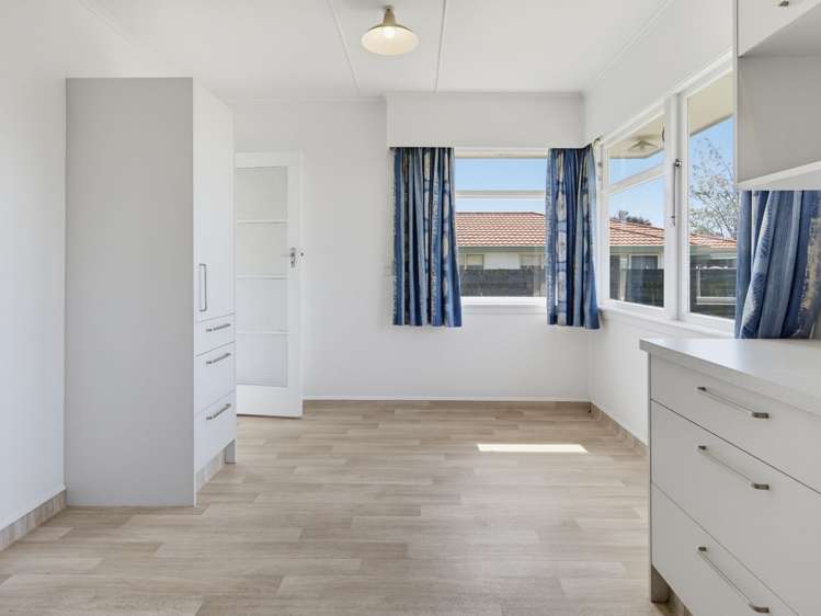 57 Muller Road_4