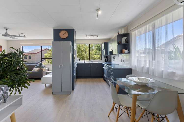 34b Gledstane Road Stanmore Bay_9