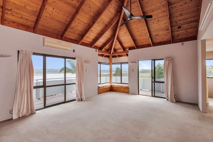 25 Raumati Crescent Onerahi_19