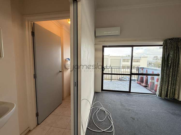 21B Andromeda Crescent East Tamaki_14