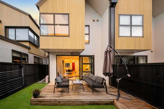 44 Glidepath Road Hobsonville_4