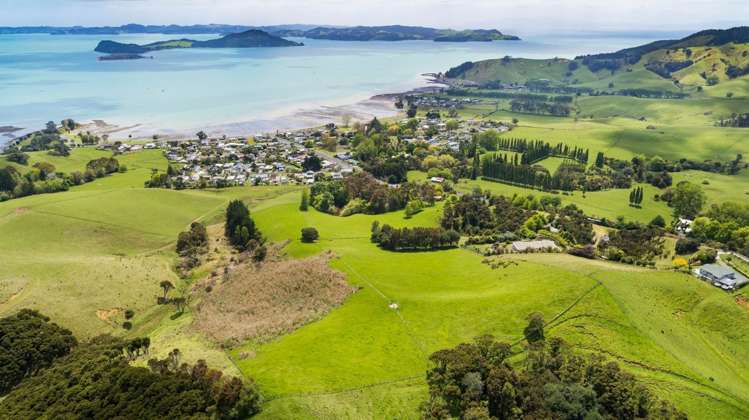 33 Kawakawa-Orere Road Kawakawa Bay_6