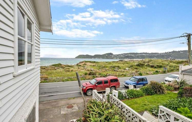 34 Moa Point Road 1372_16