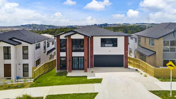 10 Drumnaconagher Road Flat Bush_21