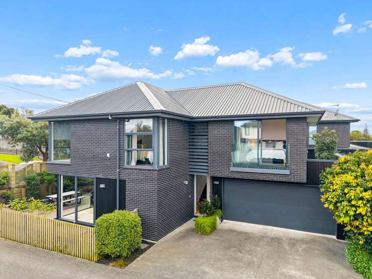 2 Lyndhurst Street Wai O Taiki Bay_0