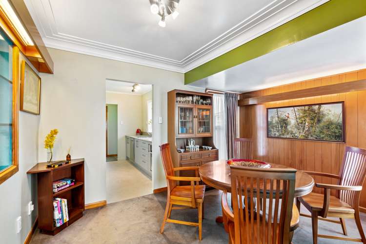 8 Sally Crescent Mount Roskill_11