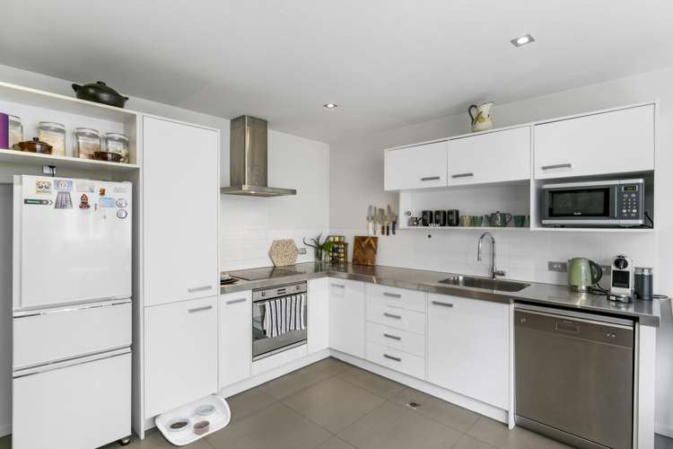 38/120 Rintoul Street Newtown_5