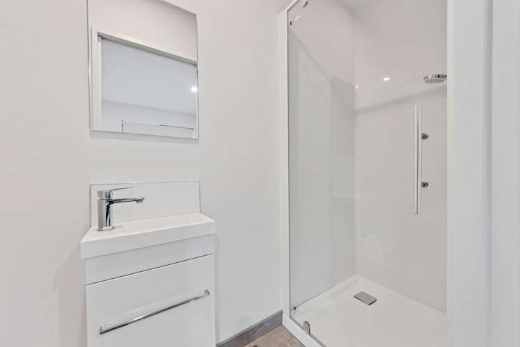 23 Verlamio Lane Edgeware_12