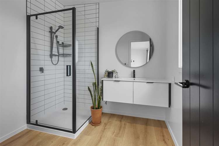 229 Richmond Hill Road Richmond Hill_11