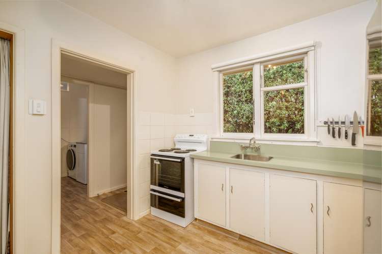81 Blighs Road Bryndwr_2
