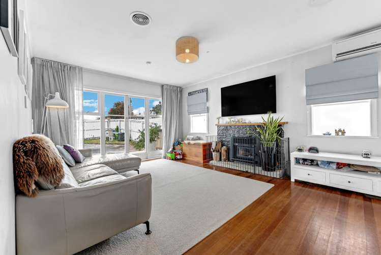 20 Sylvan Crescent Te Atatu South_4