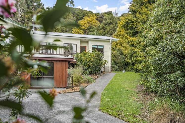 19 Sheehy Grove Wainuiomata_26