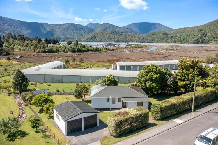 8 Wilson Street Havelock_28