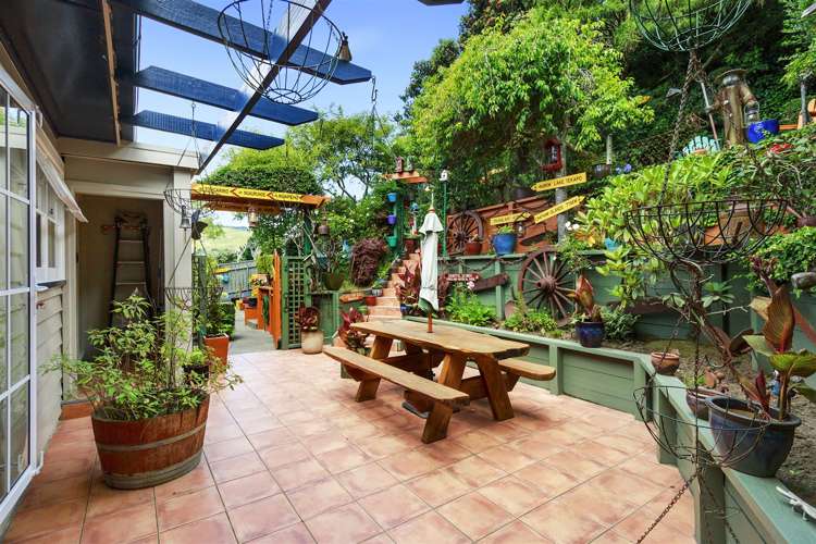 39 Sunrise Boulevard Tawa_9