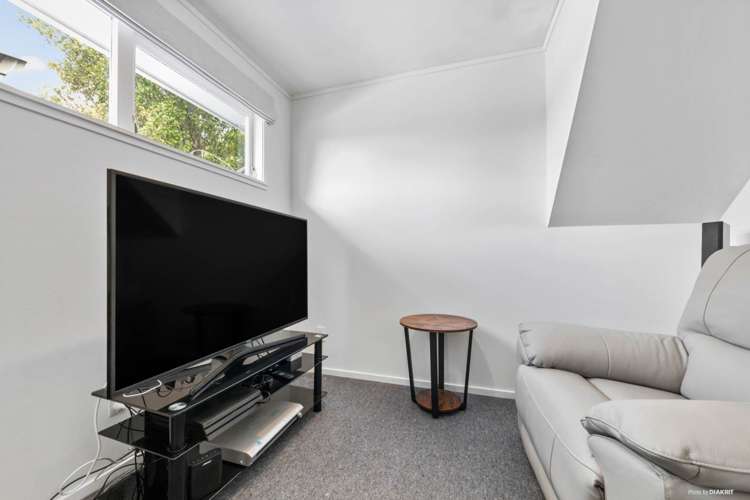 14 Allington Road Massey_16