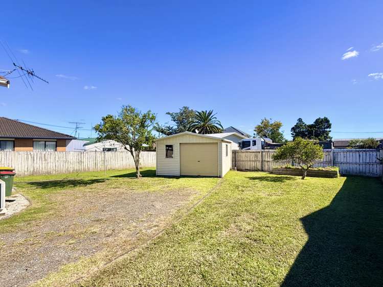 1/126 Porchester Road Papakura_2