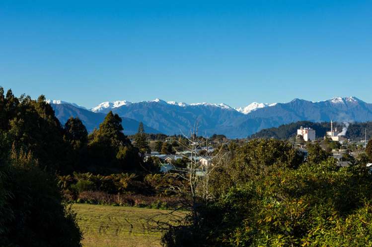 11 Bonar Drive Hokitika_15