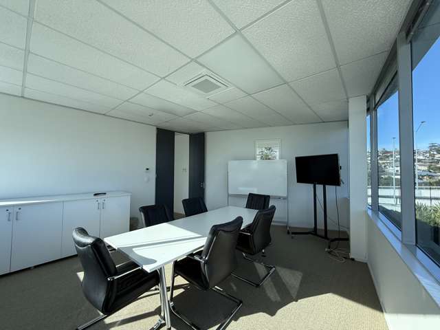 11/1A William Pickering Drive Albany_4