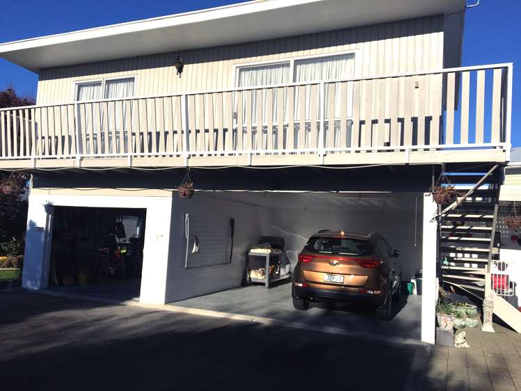 23 Augustus Street Carterton_16