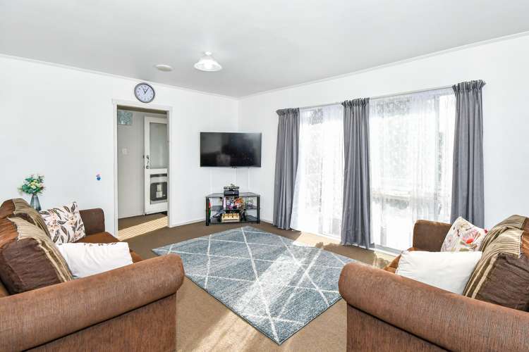 6 Quintal Place Papatoetoe_3