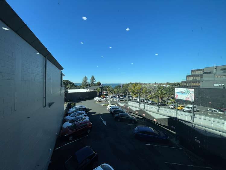 Address withheld Takapuna_8