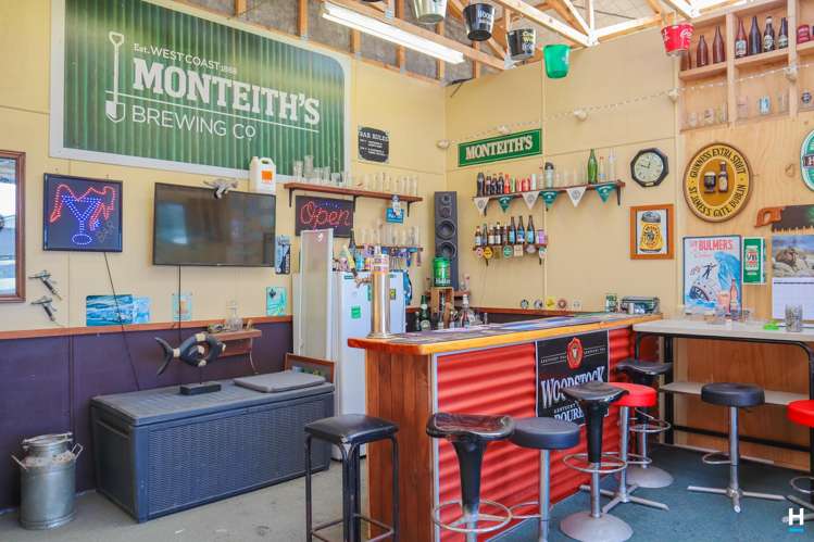 76 Fitzgerald Street Cobden_34