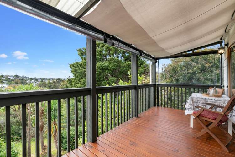 1/1 Mulberry Place Glenfield_9