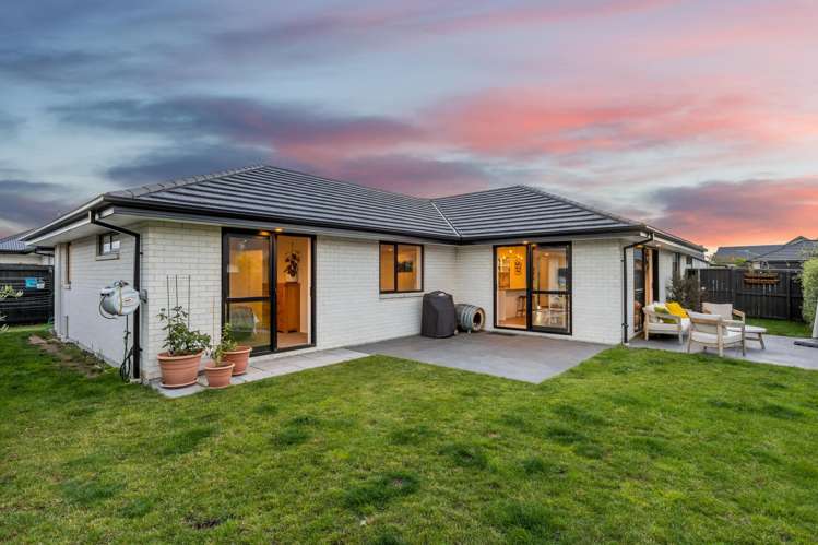 4 Selfe Crescent Marshland_13