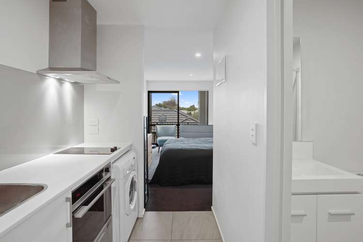 7/70 Waltham Road Sydenham_10