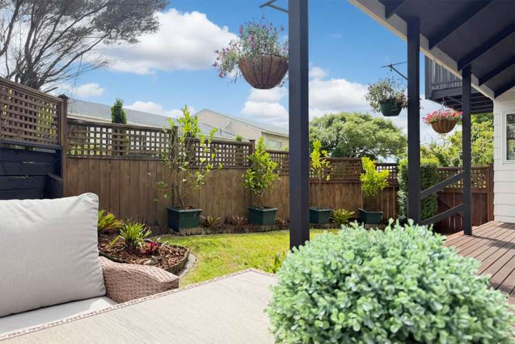 1/32 Arran Road Browns Bay_13