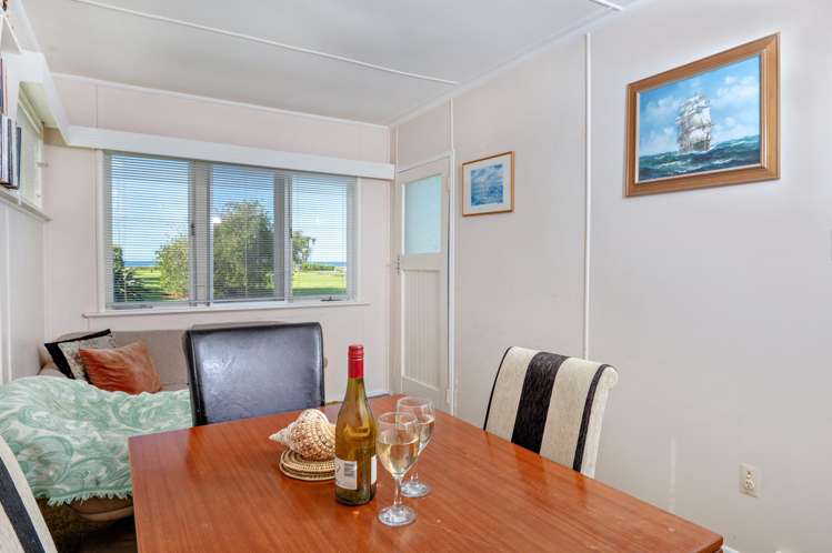 21 and 21A West End Road Ohope_2