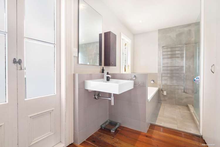 67 Mount Smart Road Onehunga_10