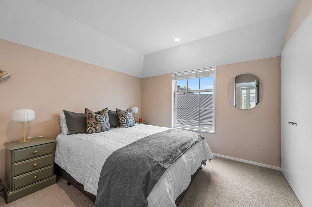 157 Chester Street East_4