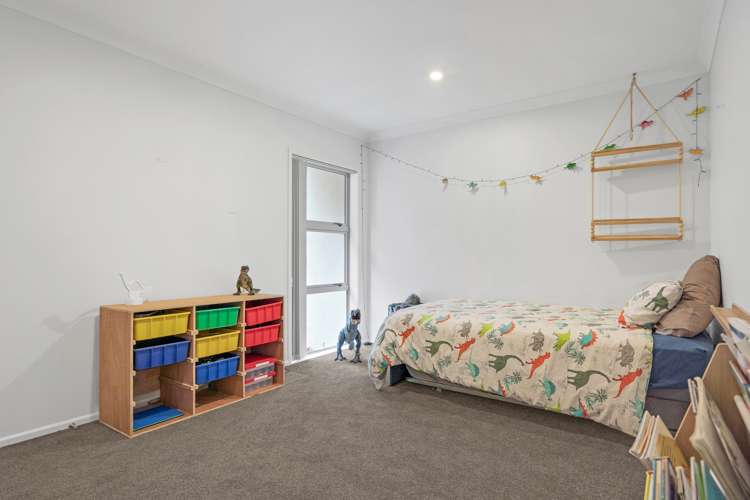 9 Ridge View Crescent Pukekohe_11