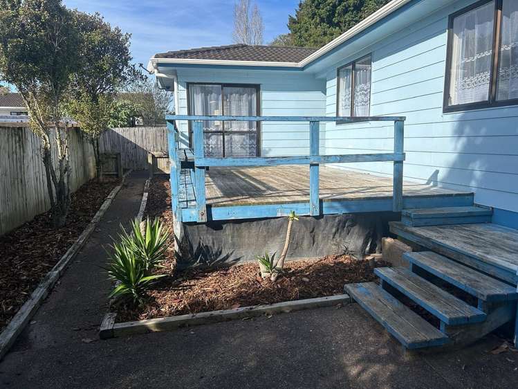 12 Edwin Freeman Place Ranui_18