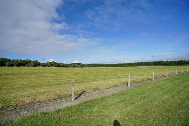 348 Mason Road Seaward Bush_2
