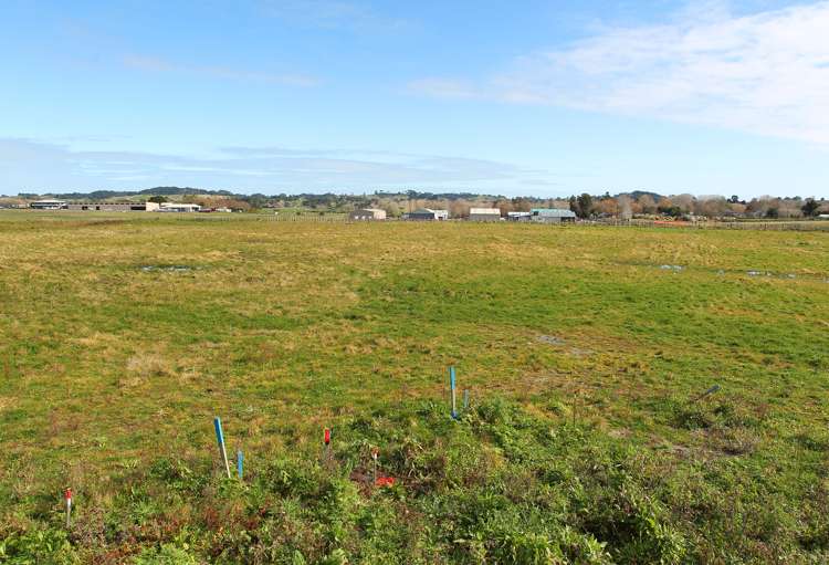 36 Aileron Rise Dairy Flat_1