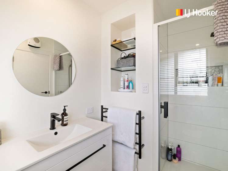 21 Chisholm Place Tainui_9