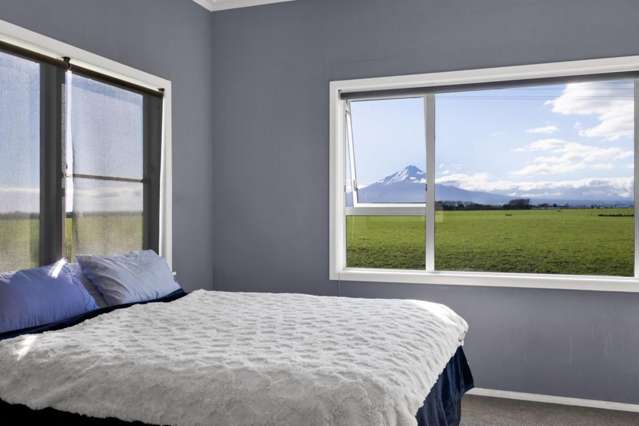 1099 Normanby Road Manaia_2