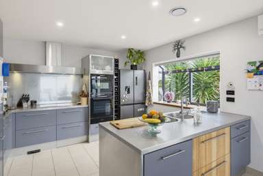379 Kapiti Road_2