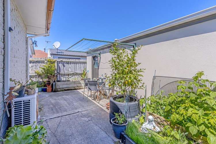 2/543 Cranford Street Papanui_3