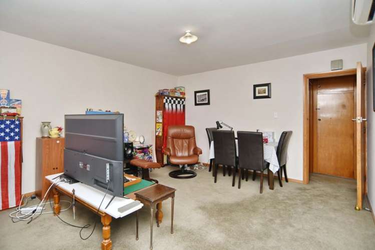 8 Packe Street Edgeware_2