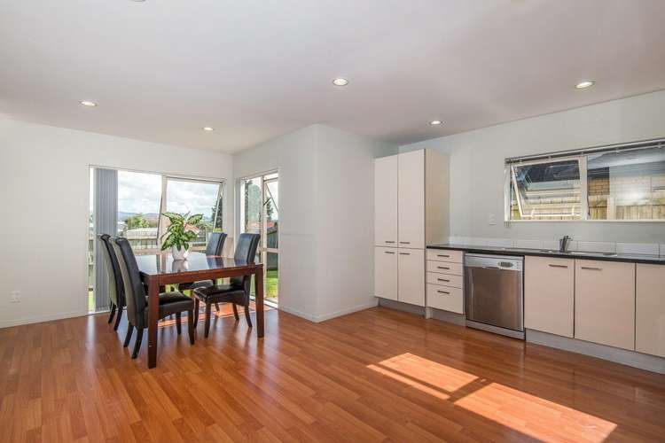 28 Merlot Way Te Atatu South_3