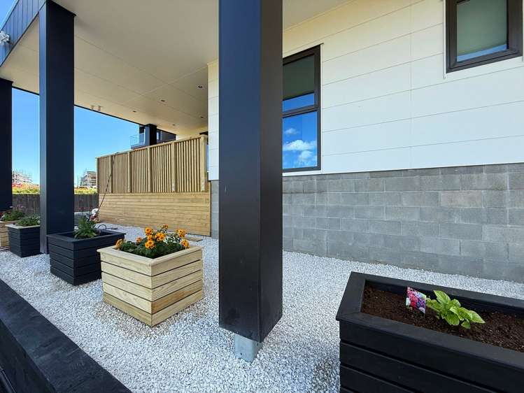30 Ridgehill Rise Flat Bush_6