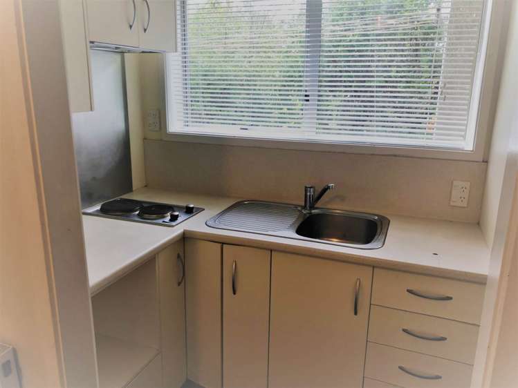 26A Regency Place Sunnynook_5