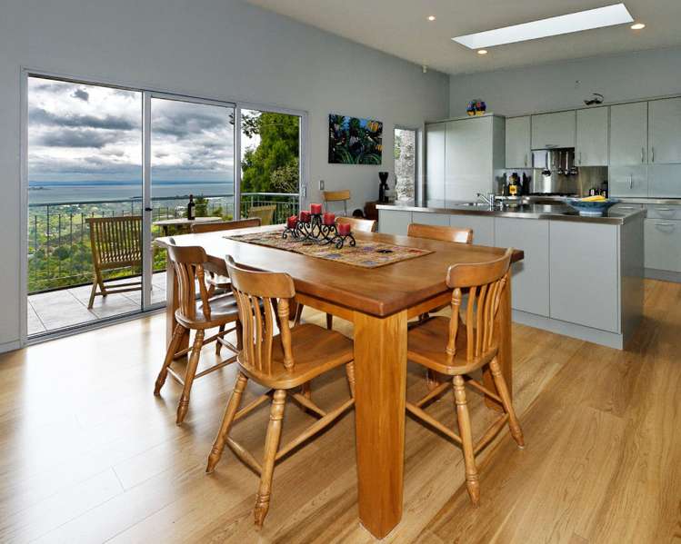 276 Shaw Road Titirangi_2