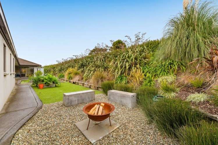 17 Gavinike Place Waimauku_18