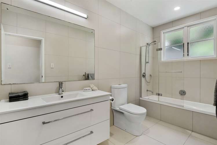 1/169 East Coast Road Castor Bay_18