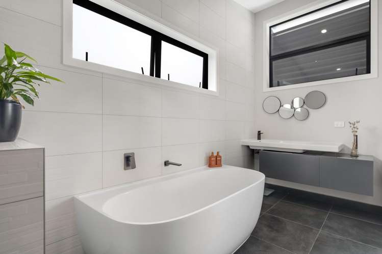 167 Sandspit Road Cockle Bay_13